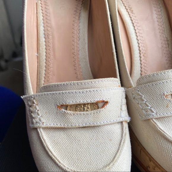 Chloe Wedge - Picture 9 of 10